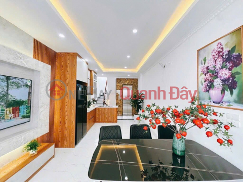 Bán nhà Trương Định 5 Tầng Thang Máy Mới Kính Koong 42m Nhỉnh 8 Tỷ _0