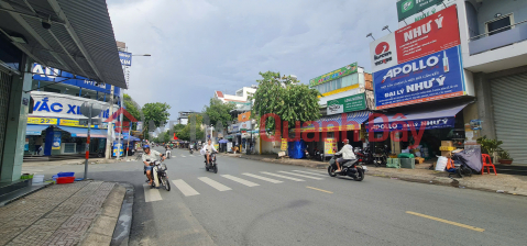 Cho thuê nhà Mặt tiền NGAY CHỢ Tân Hương 144m², 2 Lầu- NGANG 8M _0