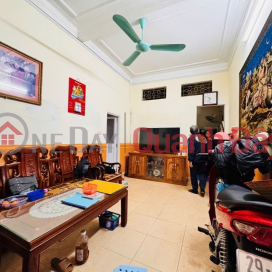 House for sale in Thuy Khue, Tay Ho, three-storey, 43m2, 3 floors, only 8 billion _0