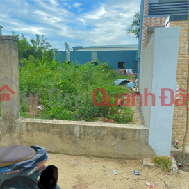 Selling 2 lots adjacent to 300m2 residential area near Phong Thu market for only 620 million VND _0