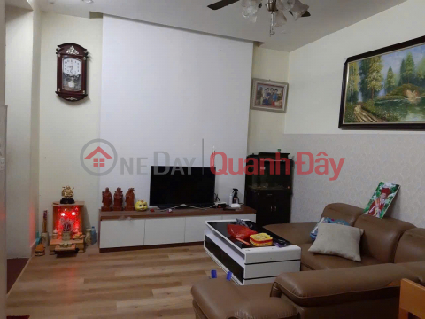 HOUSE FOR RENT, BUI XUONG TRACH STREET, THANH XUAN DISTRICT, NEAR MAIN ROAD, 52M², 3 FLOORS, 4 BEDROOMS, 12 MILLION VND. 0903258273 _0