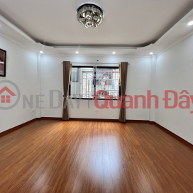 House for sale on Ngoc Lam street, Long Bien 97m MT 6.5m approx 2800 car kd _0