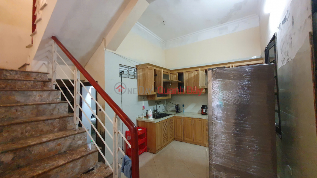 Property Search Vietnam | OneDay | Residential Rental Listings, House for rent in alley 124 Vinh Tuy, 50m2 x 3 floors, 3 bedrooms, 2 bathrooms.