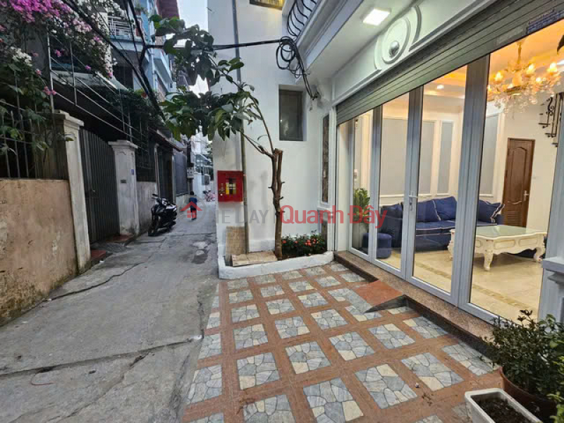 PRIVATE HOUSE FOR SALE IN BAT KHOI STREET - LONG BIEN, 32 SQM, 5 FLOORS, 4 M FRONTAGE, 6.2 BILLION. Sales Listings