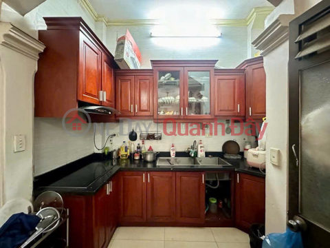 Bán nhà 30m², 3PN, 3WC, 4 tầng, ngõ 220 Nam Dư, Lĩnh Nam, 6.3 tỷ _0