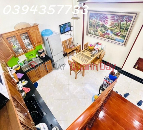 VERY RARE – MORE THAN 9 BILLION – HOUSE FOR SALE ON NGUYEN NGOC VU, 44M² – NEAR CAR AVOIDANCE ROAD – CORNER LOT _0