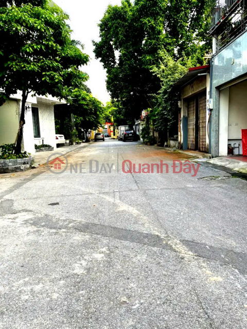 2-STOREY HOUSE ON THANH AM STREET, LOT, CAR ACCESSIBLE, BACK EXPANDING, 61 SQUARE METERS, 5 METER FRONTAGE, 8.3 BILLION. LONG BIEN. _0