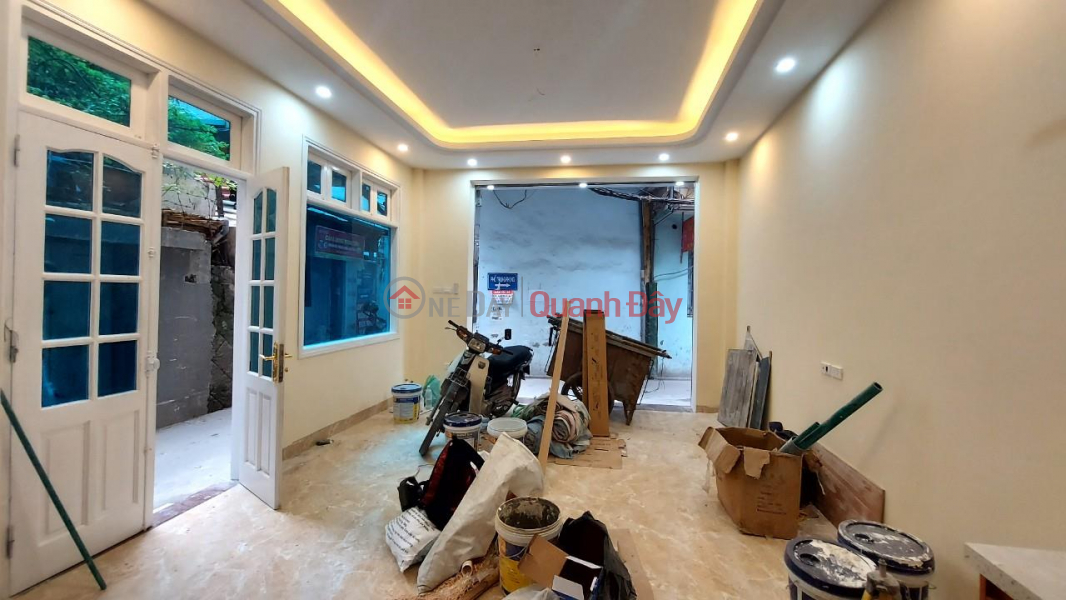 Newest in the center of Dong Da district! House with 2 open sides, near car, area 38m*5T, nice windows., Vietnam | Sales đ 6.2 Billion