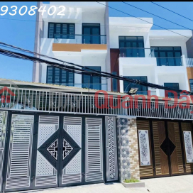 Selling 3-storey house 107m2 Ngoc Hiep Ward 4 billion 3 _0
