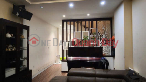 NHÀ ĐẸP XÂY KIÊN CỐ NGÕ THÔNG RỘNG Ngọc Thụy 44m2,X 4 tầng, mặt tiền 3.8m, 8.2 tỷ Long Biên. _0