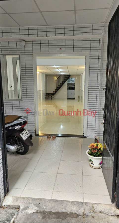 BEAUTIFUL HOUSE – GREAT PRICE – OWNER NEEDS TO SELL QUICKLY – 256C, Huynh Van Banh Street, Ward 11, Phu Nhuan District, Ho Chi Minh City _0