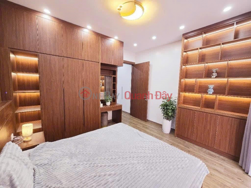 BÁN NHÀ NGUYỄN VĂN CỪ. 65M2 * 5 TẦNG * 11,5 TỶ. Ô TÔ VÀO NHÀ, LÔ GÓC. | Việt Nam | Bán, đ 11,5 tỷ