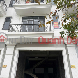 Chính chủ cần bán căn liền kề tại Calyx Residence, 319 Đông Anh, view vườn hoa. _0