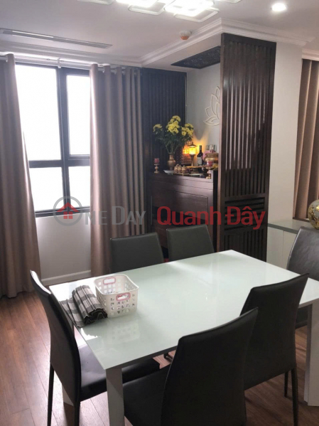 3-bedroom apartment in Vinhomes D'Capitale C7 with a balcony overlooking the beautiful lake, at an affordable price! Rental Listings