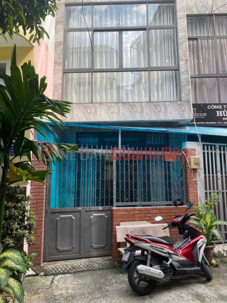 2-storey house Huynh Van Banh, 3 bedrooms Rental Listings