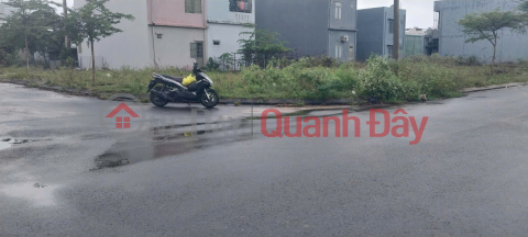 ► Corner plot with 2 street frontages (7.5m wide) between FPT University and Phan Chau Trinh University, 100m2, 7.7m wide, 4.x billion VND. _0