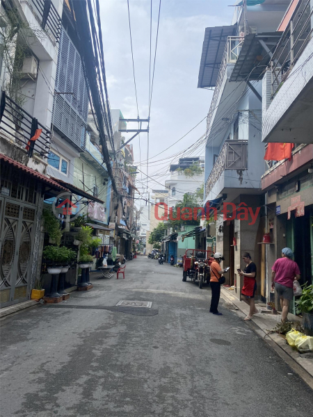 đ 12.5 Billion **House for sale in Bau Cat area, Tran Mai Ninh alley, ward 12 Tan Binh (5.5x33m) 70 million\\/m2