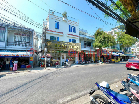 Beautiful house for sale - Prime location - Only 300m from Thap Ba Tower, Nha Trang and a 3-minute walk to the beach. _0