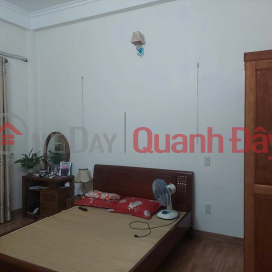 BEAUTIFUL NEW HOUSE, OWNER WILL GIVE FURNITURE, IT'S A REGRET IF YOU DON'T BUY _0