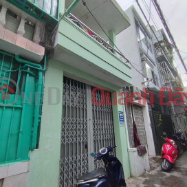 The house is close to the main street Tran Cao Van, both living and renting for only 2 billion 990 _0