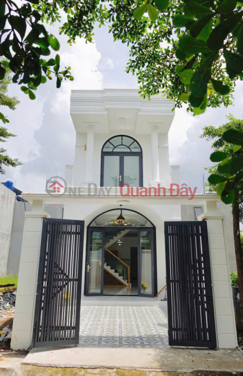 Neoclassical house near Chasing company at the end of Dong Khoi street, Bien Hoa city _0