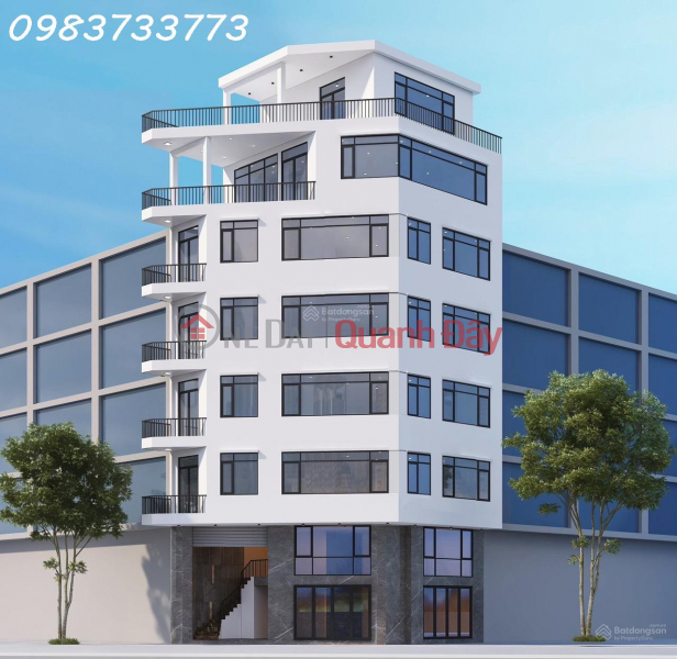 The owner is looking to rent out the 4th floor of a corner building with two street frontages on Tran Thai Tong Street. Rental Listings