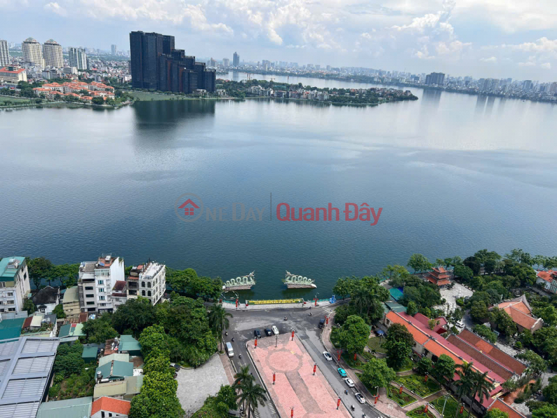 A stunning apartment with West Lake views and a perfect spot to watch New Year's Eve fireworks - Del Dorado Tan Hoang Minh 659 Lac Long Quan Sales Listings