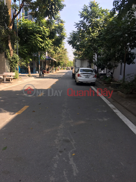 Property Search Vietnam | OneDay | Residential, Sales Listings, For sale 400m of LAND, 13m of Xuan Block, Doc Lap Lane], Long Bien, price 20 BILLION, suitable to build a garden villa