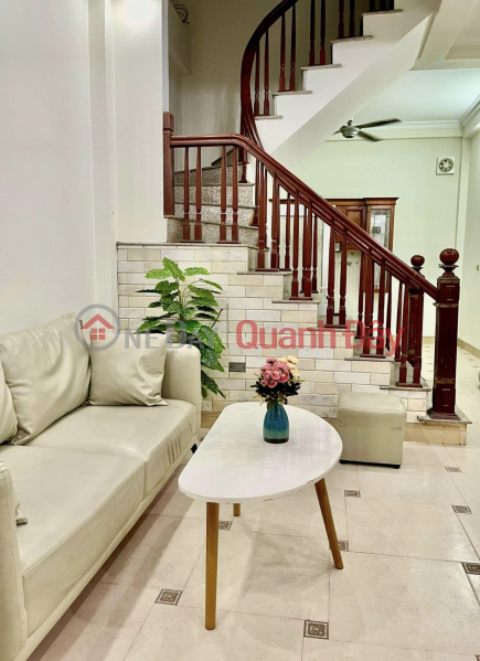 Property Search Vietnam | OneDay | Nhà ở Niêm yết bán Bán Nhà nhà đẹp ở ngay phố Trung Kính 43m x5t, gần ô tô, KD, ở sướng hơn 6 tỷ.