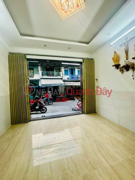 Property Search Vietnam | OneDay | Residential | Sales Listings, HOT! House for sale with 1 ground floor and 3 floors in front of Phuc Hai Tan Phong market, only 4ty9