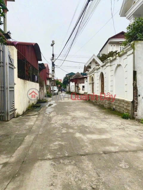 Owner Needs to Sell Beautiful Land Lot in Bui Village - Cam Xa Commune - My Hao Town - Hung Yen _0