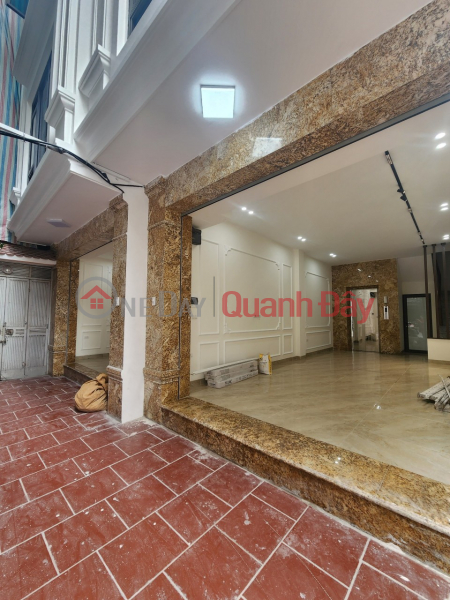 The owner is selling a newly built house at alley 105\\/21, Yen Hoa street, Cau Giay. Sales Listings