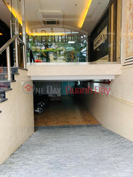 Property Search Vietnam | OneDay | Nhà ở Niêm yết bán | Bán Tòa Khách Sạn Phố Trần Duy Hưng,Ngõ Ôtô View hồ 150m/7Tầng (Có Hầm) 68 Tỷ