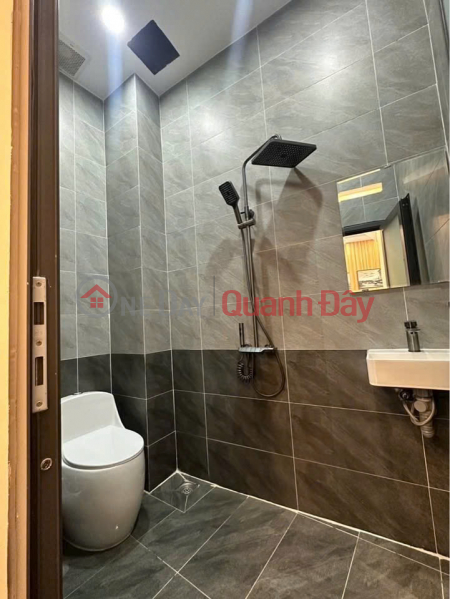 đ 5.45 Billion Beautiful house in District 6 - Near District 10 - 3 floors, ready to move in - Just over 5 billion VND - Modern design - Accessible alley