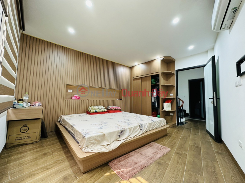Xa Dan house for sale, 5 floors, close to 6 O Cho Dua intersection, 3.5m wide in front of the house, Business. office...4.4 billion., Vietnam, Sales | đ 4.4 Billion