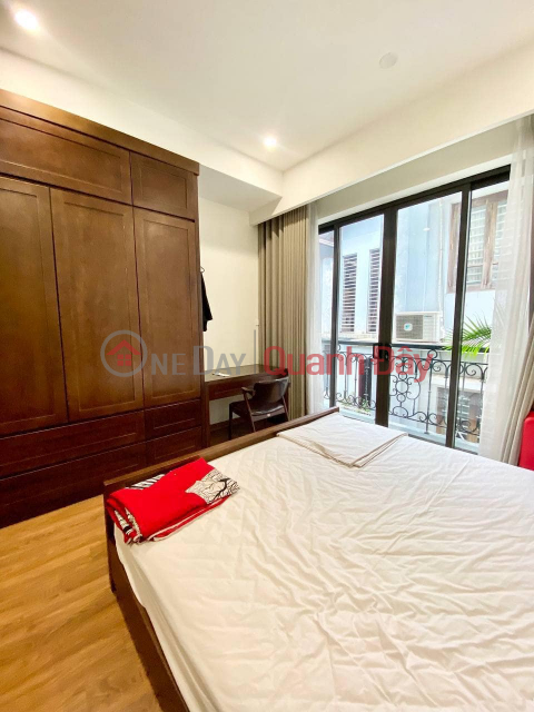 Apartment 1N1K, lane 19 Lieu Giai-Tay Ho, 45m with balcony, car alley _0