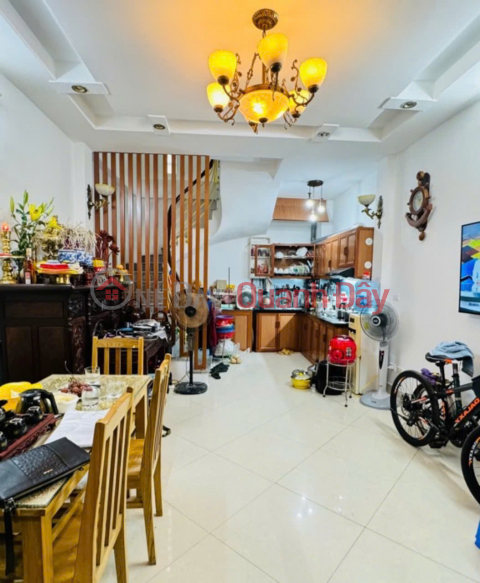 BEAUTIFUL HOUSE IN HOANG HOA THAM, 2-SIDED ALLEY WITH OPEN FRONT AND BACK, SHALLOW ALLEY NEAR THE STREET - 5 FLOORS, 5.6 BILLION _0