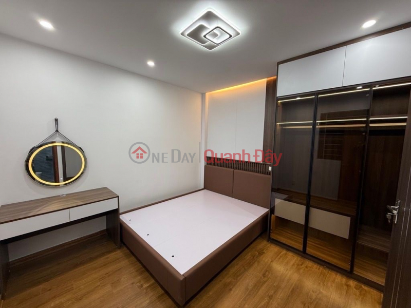 Property Search Vietnam | OneDay | Nhà ở Niêm yết bán, bán nhà xuân la DT 23m x5 tầng 6,950 tỷ 40m ô tô tránh,ngõ thông,full nội thất