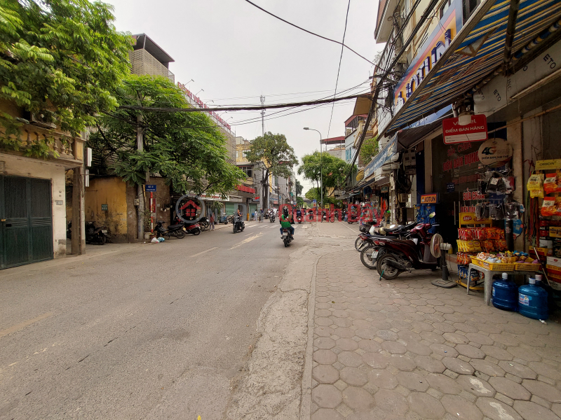 Rarely sell houses on Van Minh Street, Di Trach, sidewalks, trucks, priced at 6.5 billion VND, Vietnam Sales, đ 6.5 Billion