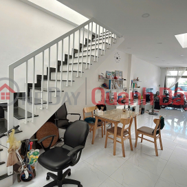 Beautiful house in Vinh Thai, South Nha Trang, 2 bedrooms, 3 skylights, 4.6 billion VND. _0