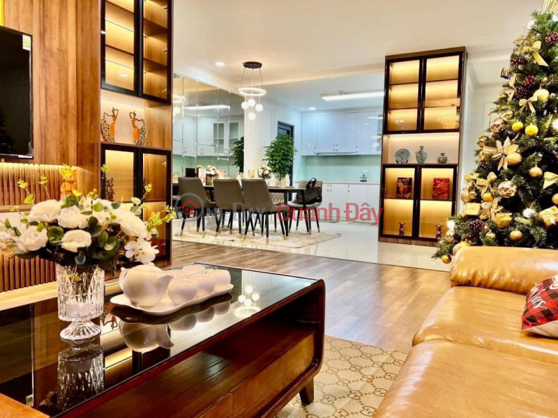 Property Search Vietnam | OneDay | Nhà ở Niêm yết bán, Bán nhà Lạc Long Quân View Hồ Đẹp Hiếm nhà 87/92m2, 3 phòng ngủ, 2wc