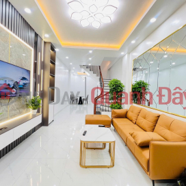 2 frontages, house for sale on Truong Dinh, permanently airy, car can pass the house, beautiful red book _0