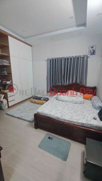 Property Search Vietnam | OneDay | Residential Rental Listings | HOUSE IN CAR ALLEY ON TRUONG CHINH STREET, 4.2x16m, 4 ROOMS, FULL FURNITURE