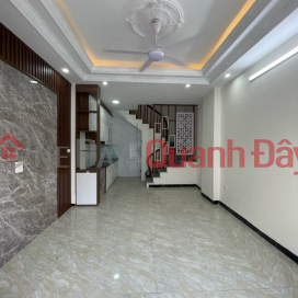 Future Co Linh townhouse for sale, 17m street frontage, 40m corner lot, 4.0m frontage, 5 floors, price 4.5 billion _0