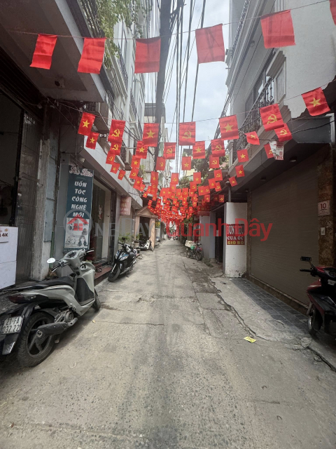 BEAUTIFUL HOUSE FOR SALE – HOANG MAI STREET, open alley - three-wheeled vehicle runs fast, 36m2*5 floors ONLY 7.2 FLOORS _0