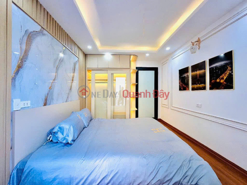 đ 3.5 Billion | House for sale 25m2, 3 bedrooms, 4 bathrooms, Nguyen Van Linh, Sai Dong, Long Bien - 3.5 billion