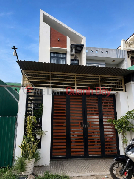 Owner needs to sell a beautiful, modern house - Alley 44-19 Dinh Nup, Dak Lak - Prime location, car parking space. Sales Listings