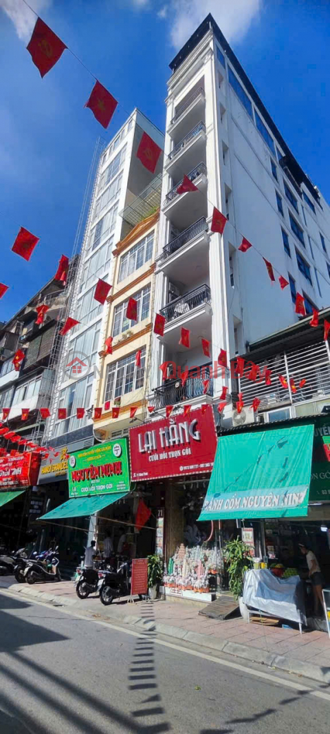 Reduced price by 20 billion, super street frontage on Xa Dan street, 8-storey building, extremely wide frontage, 2 street frontages _0