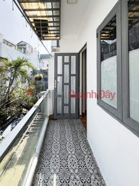 đ 5.3 Billion, House for sale on Hoang Hoa Tham - Alley 3.5m wide - Area 128m2 - Cash flow 240\\/year