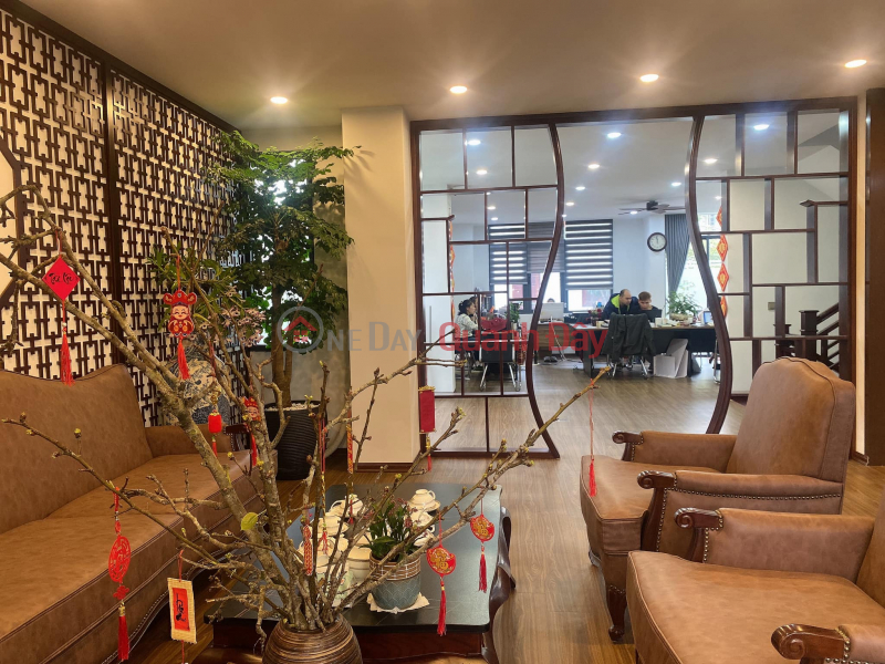 Property Search Vietnam | OneDay | Residential, Sales Listings | House for sale on Dai Co Viet street, Hai Ba Trung, 75m2, MT: 7.5m, Sidewalk, business, office